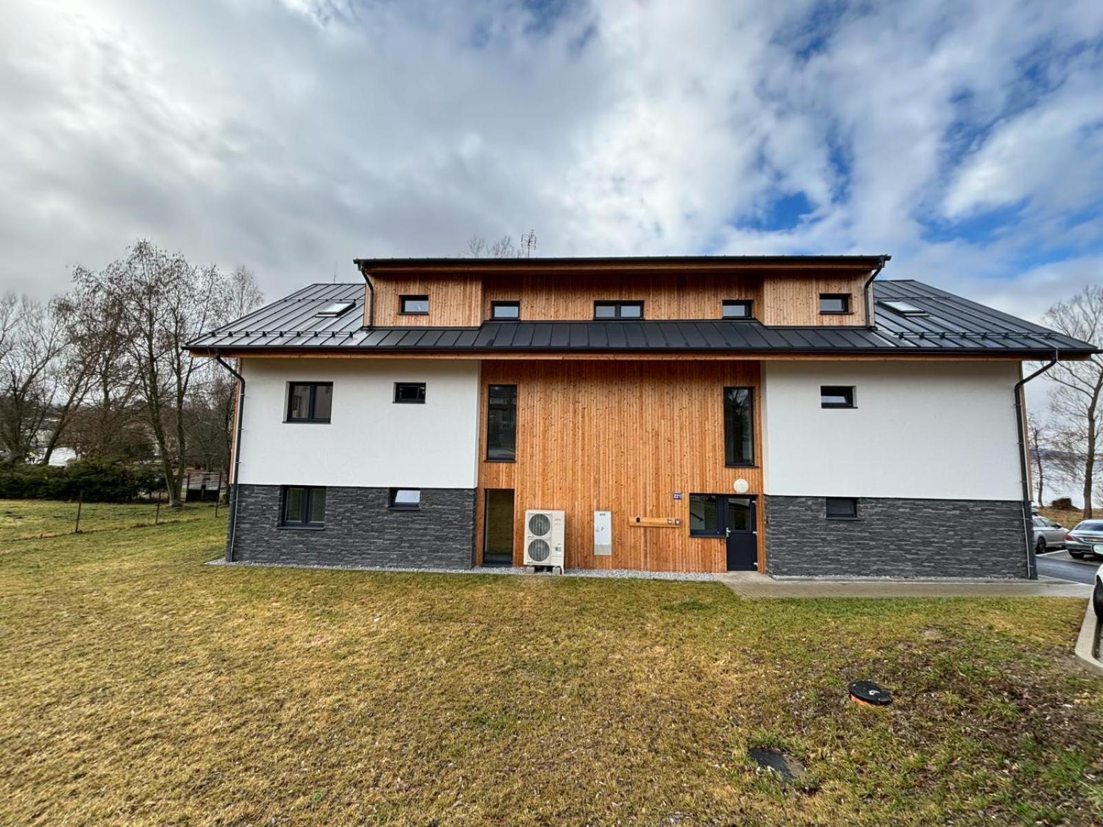 Apartmany U Plaze Lipna - Male Lipno Černá v Pošumaví Εξωτερικό φωτογραφία